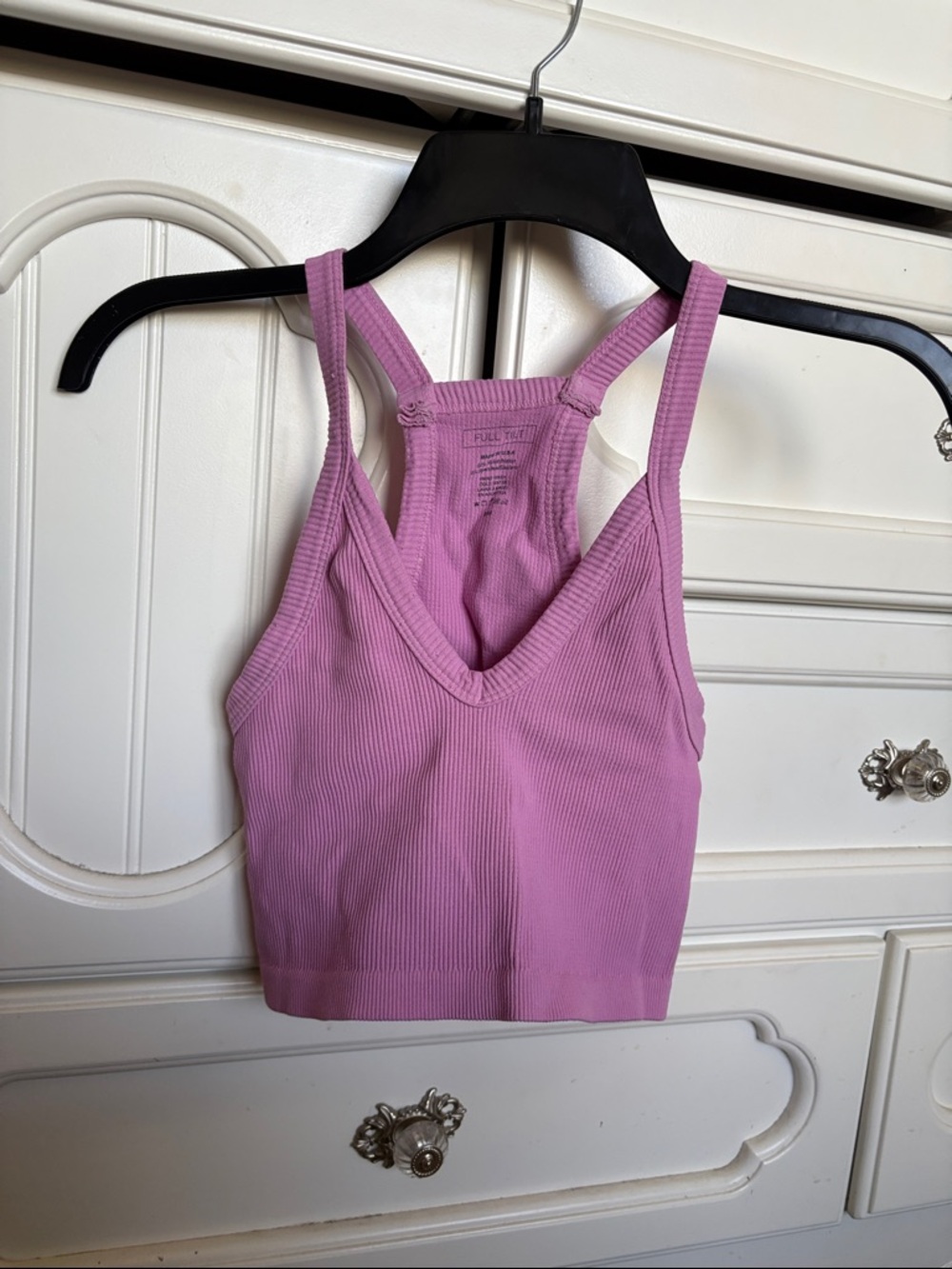 Full Tilt Lavender Ribbed V-Neck Racerback Crop Tank